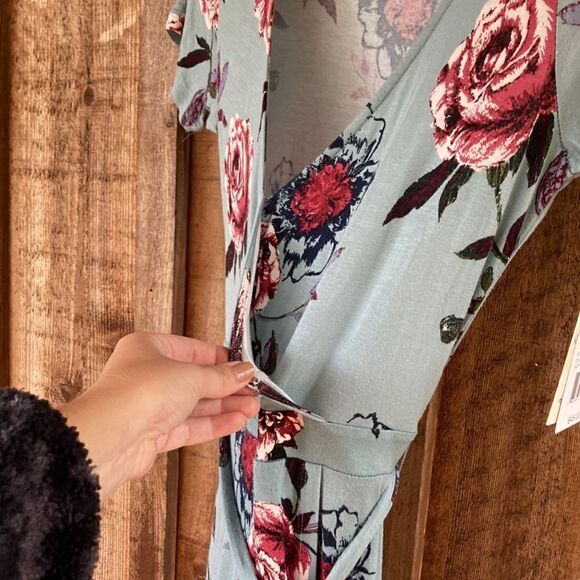 About A Girl Blue Floral Faux Wrap Side Tie High-low Maxi Dress - Picture 6 of 11